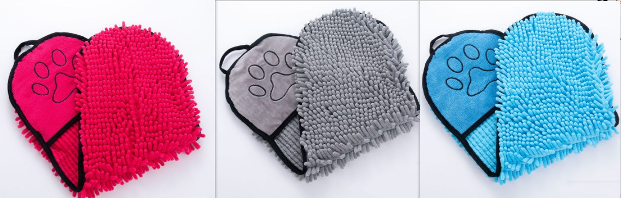 Super Absorbent Microfiber Dog Towel - Quick-Dry Pet Bathrobe