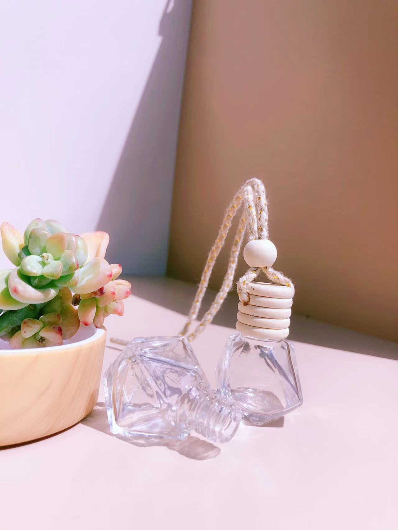 Long-Lasting Car Air Freshener - Essential Oil Hanging Diffuser